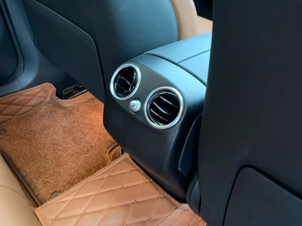 Mercedes-Benz GLC Coupe 2020 — фото 30