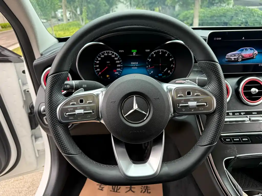 Mercedes-Benz C-Class 2019 — фото 24
