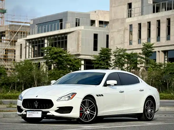 Maserati Quattroporte 2014