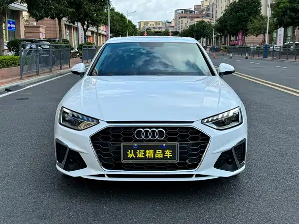 Audi A4L 2022
