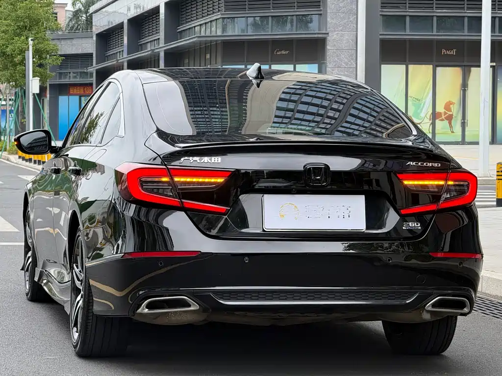 Honda Accord 2023 — фото 13