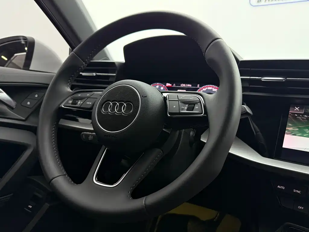 Audi A3 2022 — фото 14