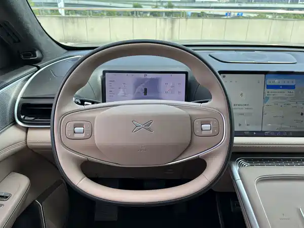 XPeng G9 2025