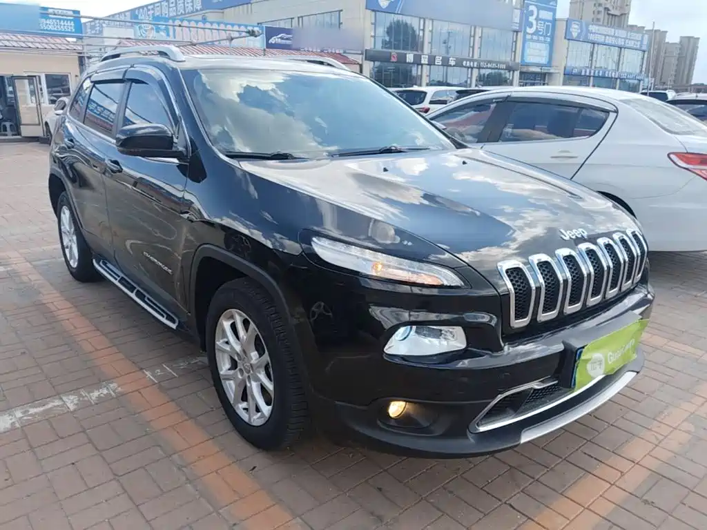 Jeep Cherokee 2018 — фото 4