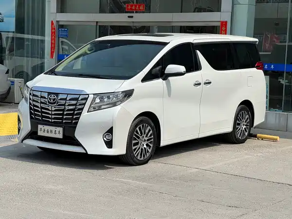 Toyota Alphard 2015