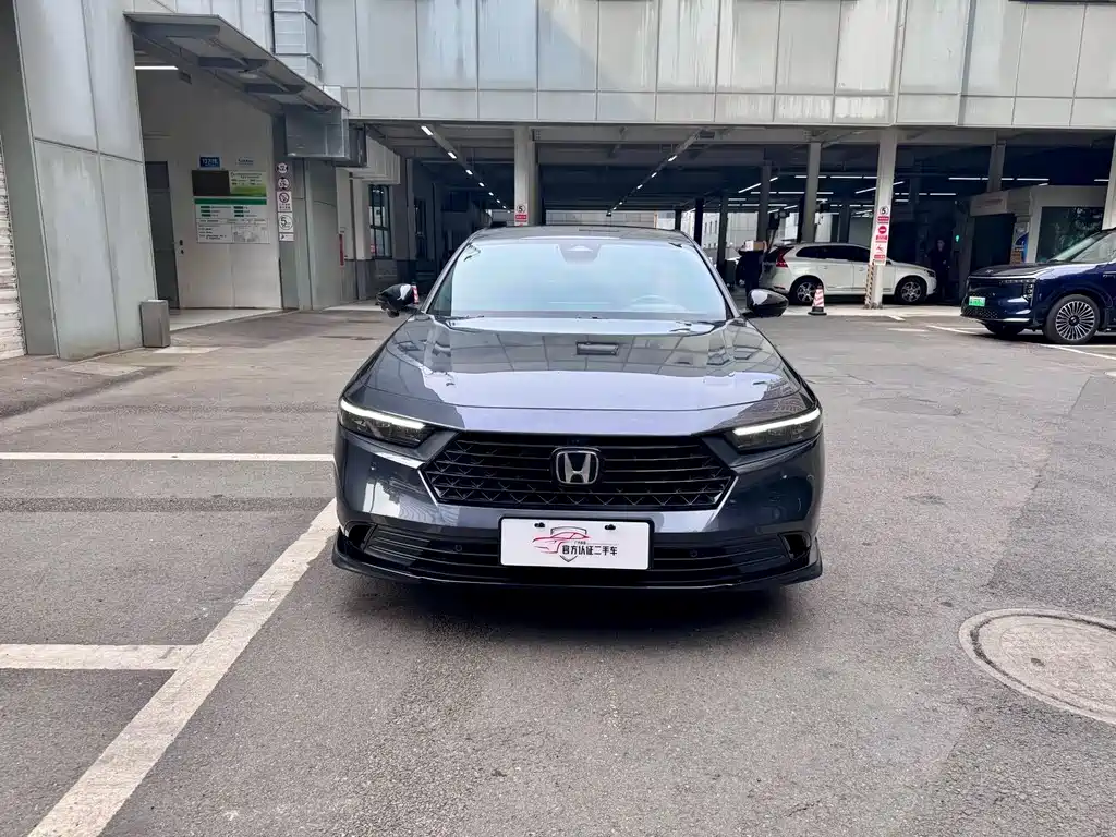 Honda Accord 2023 — фото 2