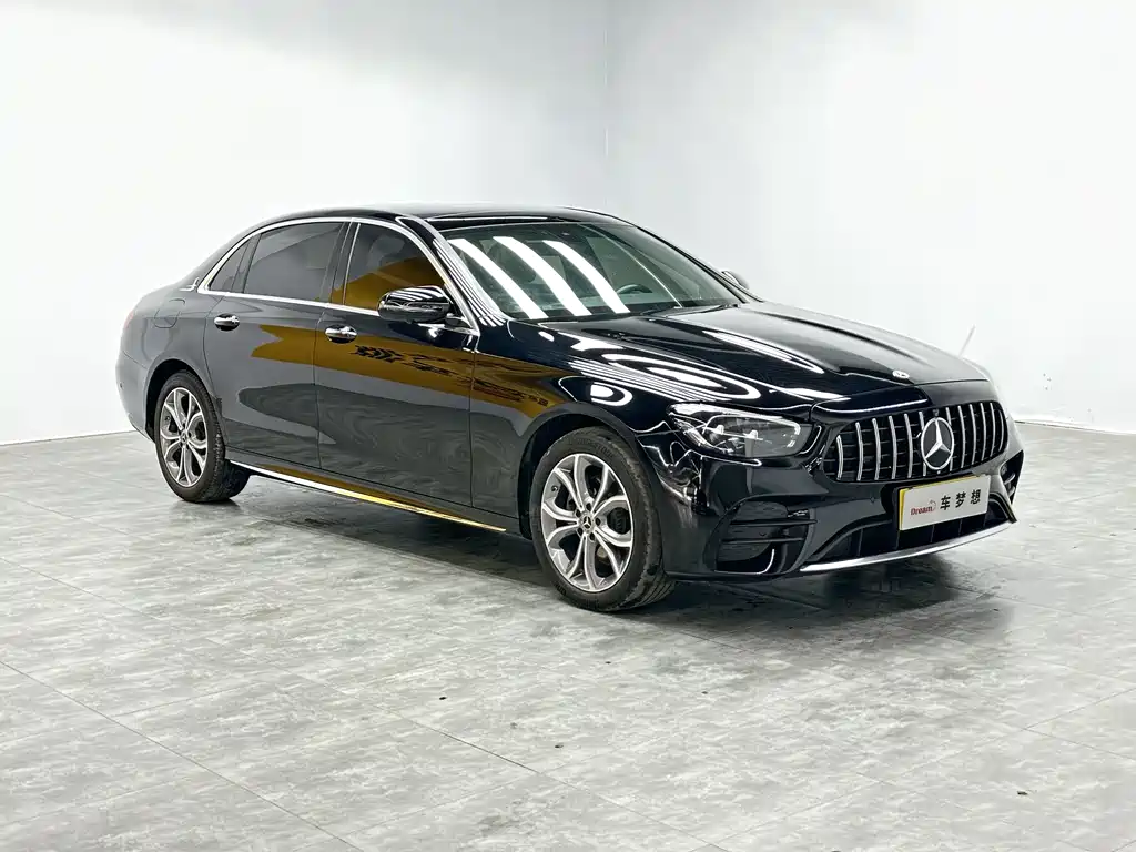 Mercedes-Benz E-Class 2022 — фото 2