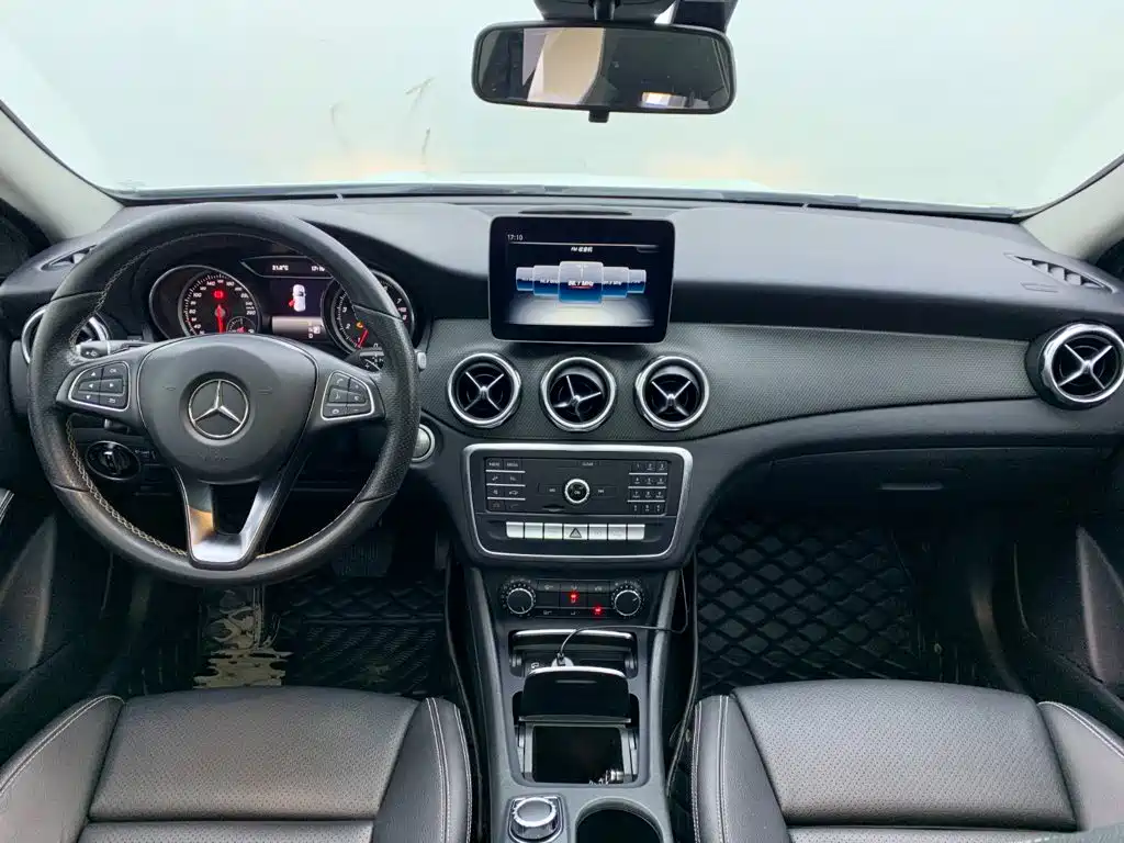 Mercedes-Benz GLA 2019 — фото 15