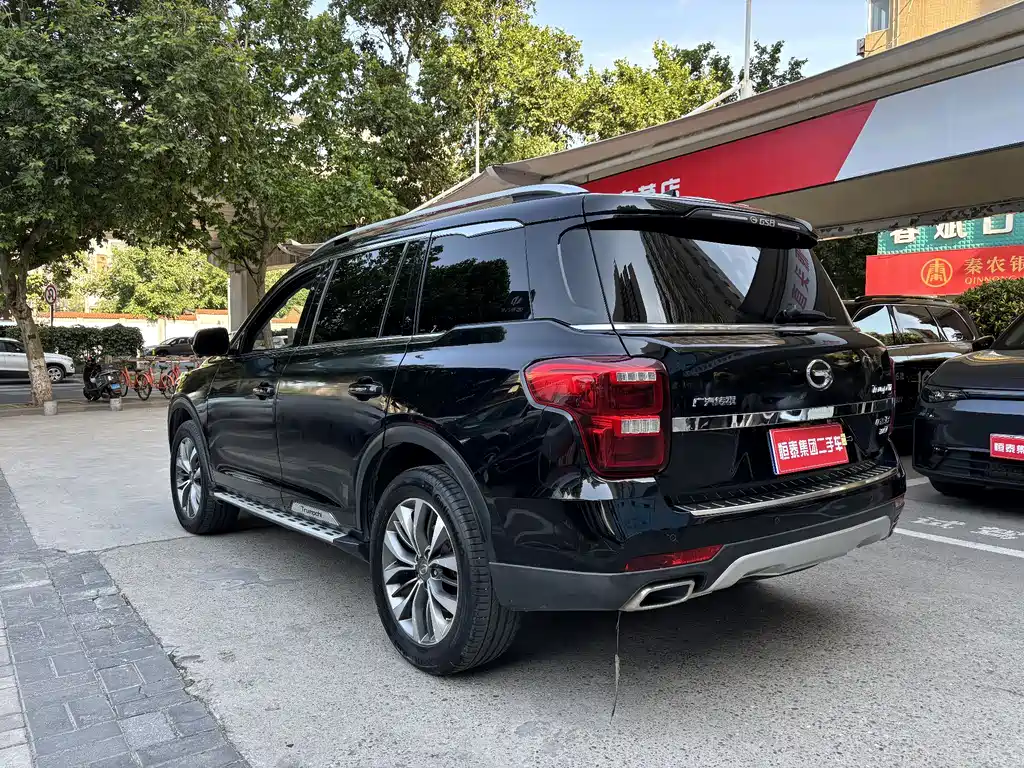 GAC Motor Trumpchi GS8 2017 — фото 13