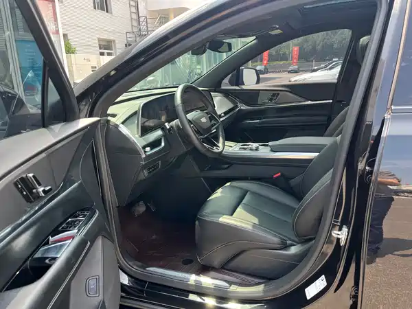 Cadillac XT5 2024