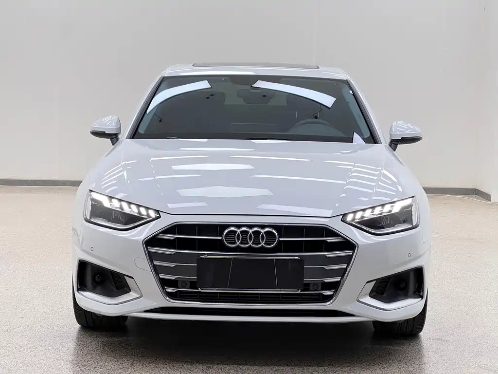 Audi A4L 2020