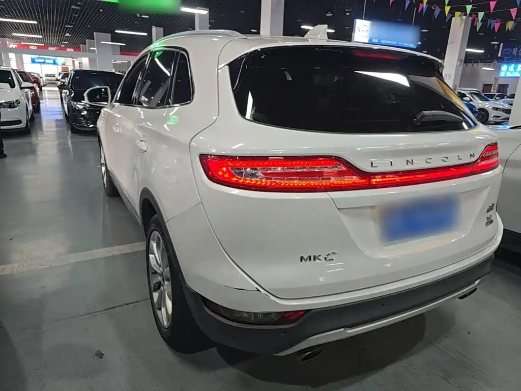 Lincoln MKC 2015 — фото 23