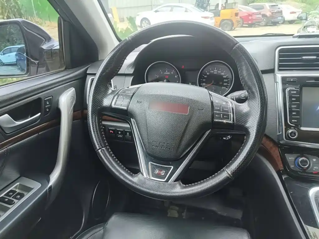 Haval H6 2014 — фото 11