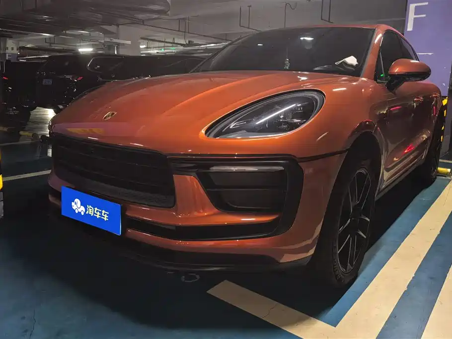 Porsche Macan 2022 — фото 1