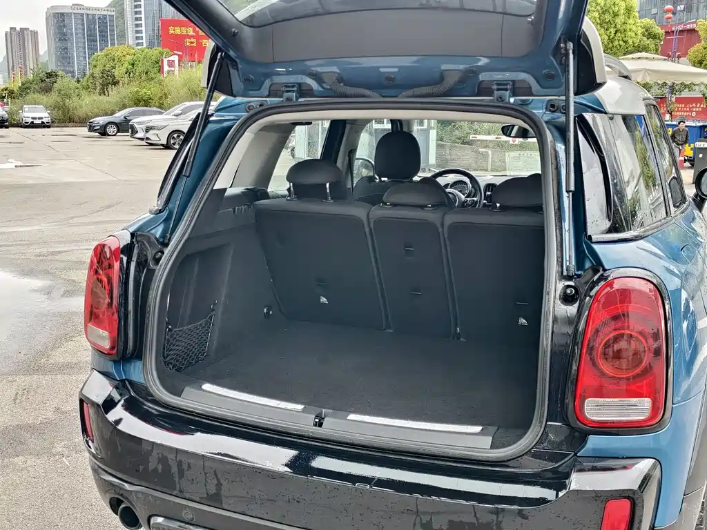 MINI Countryman 2018 — фото 10