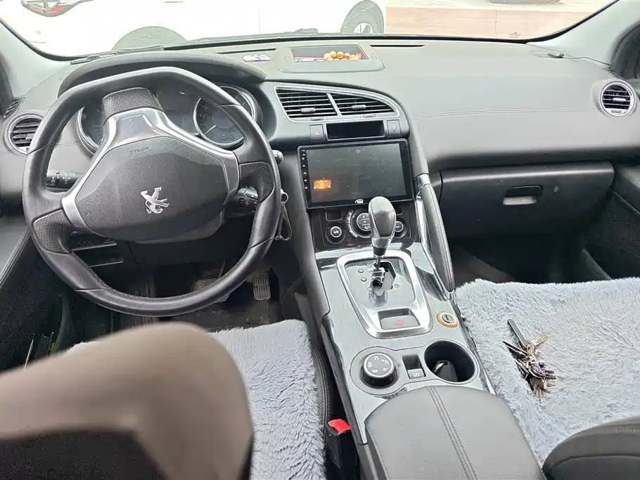 Peugeot 3008 2014 — фото 12