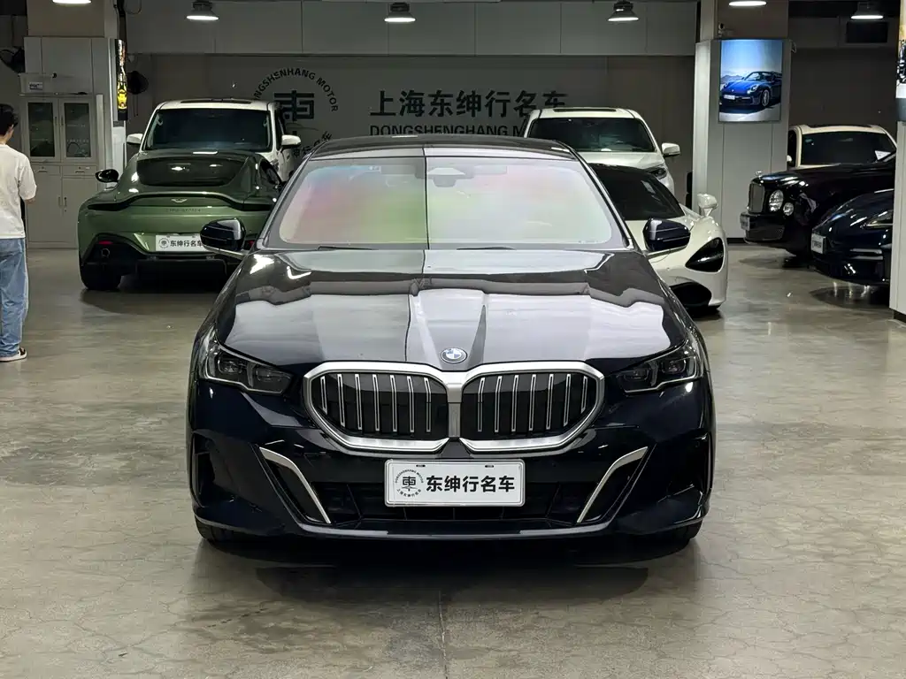 BMW 5 Series 2024