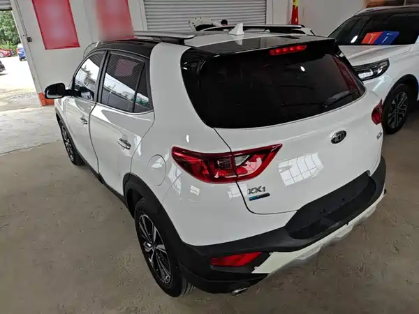 Kia KX1 2020