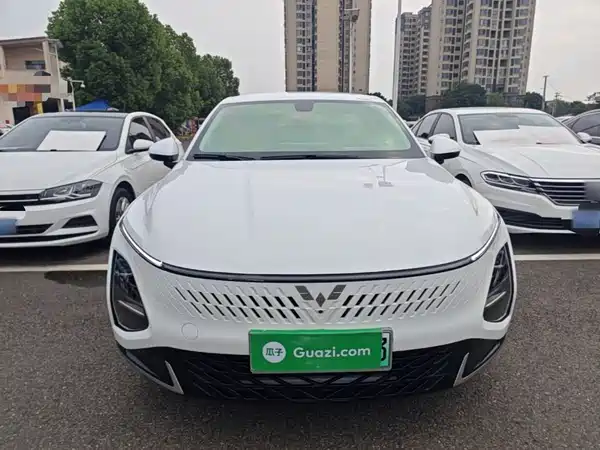 Wuling Starlight 2024