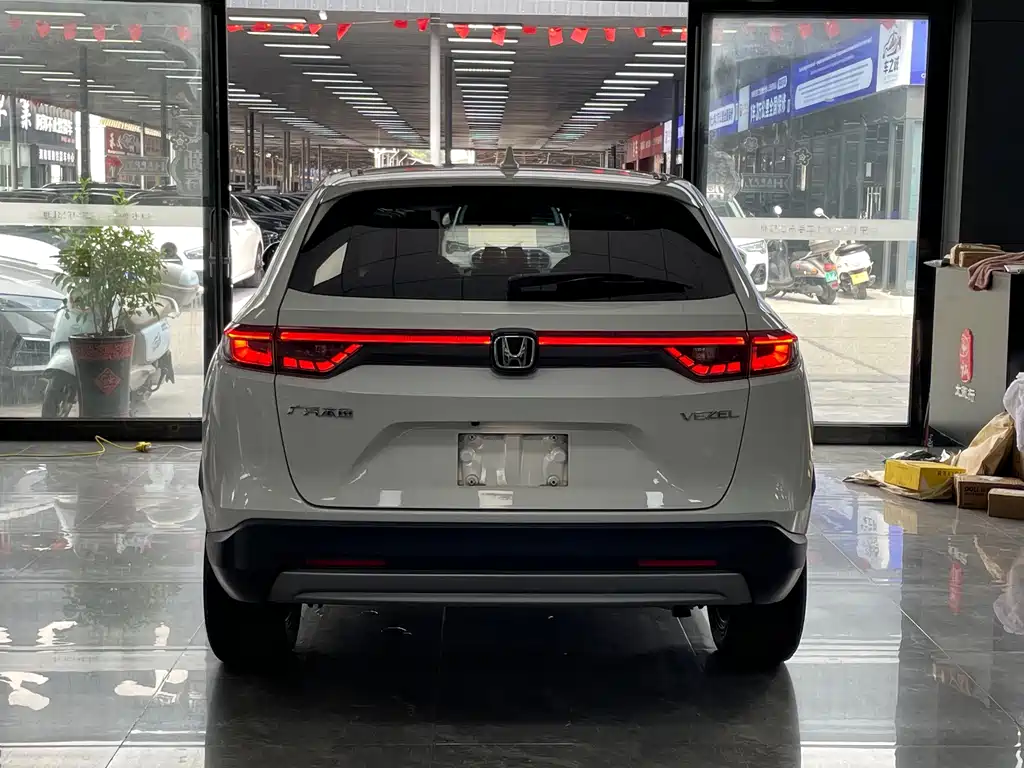 Honda Vezel 2023 — фото 15