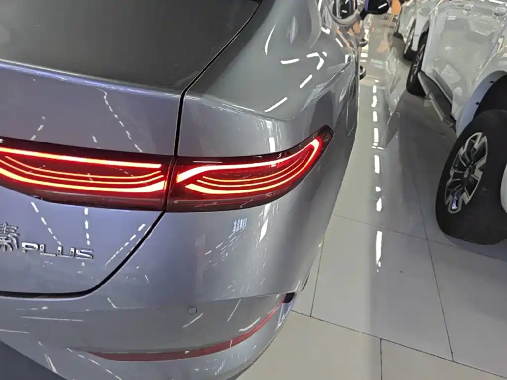 BYD Qin PLUS 2025 — фото 8