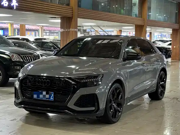 Audi RS Q8 2022