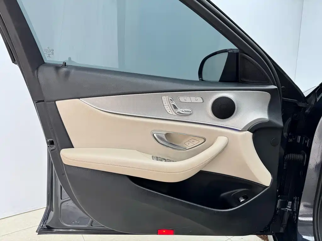 Mercedes-Benz E-Class 2017