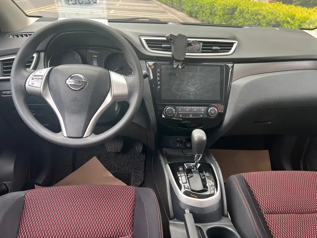 Nissan Qashqai 2016 — фото 10