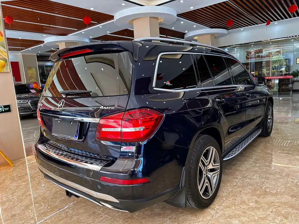 Mercedes-Benz GLS 2018 — фото 4