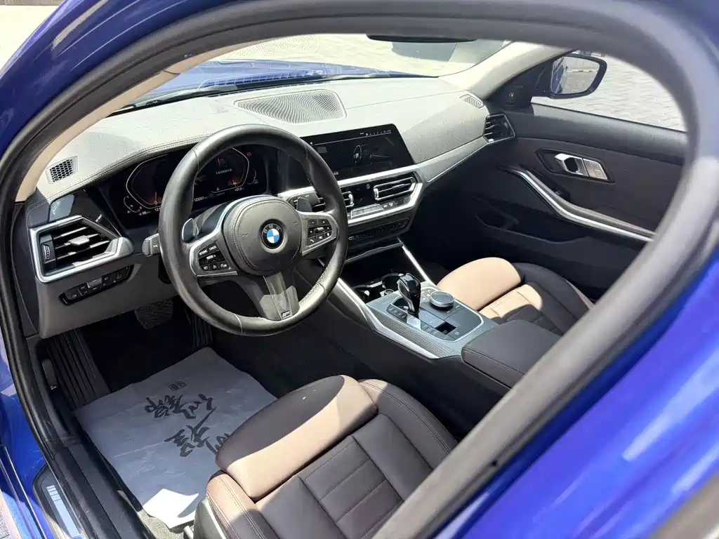 BMW 3 Series 2020 — фото 12