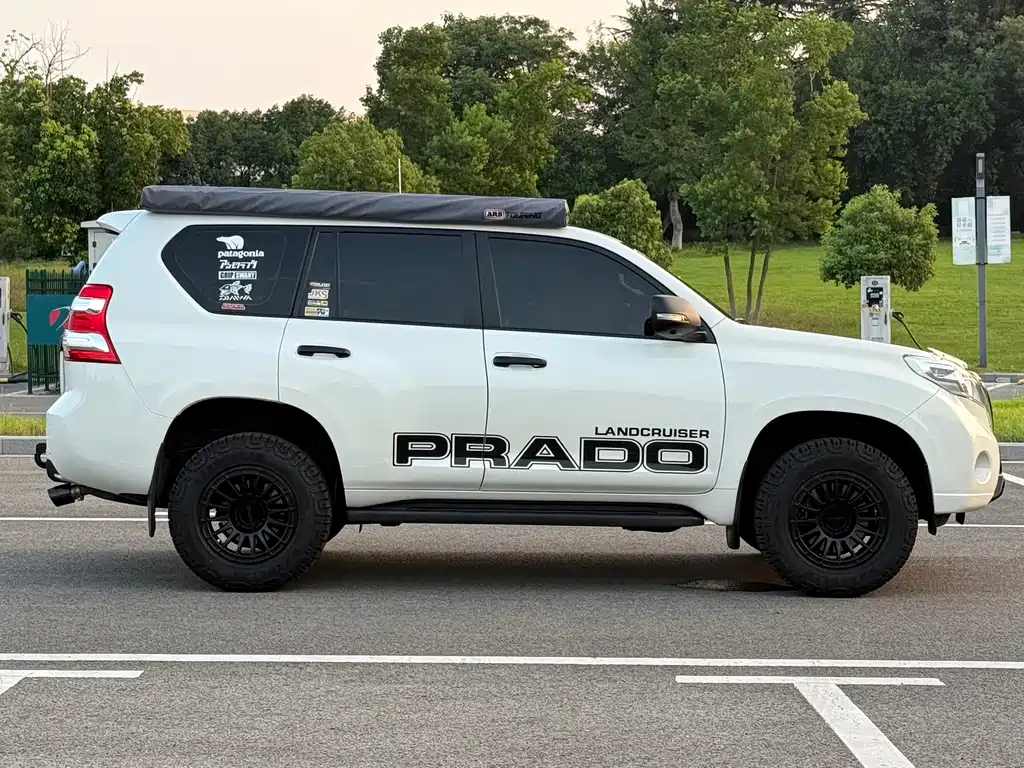 Toyota Prado 2016 — фото 4