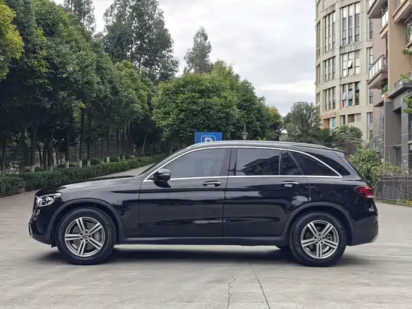 Mercedes-Benz GLC 2021