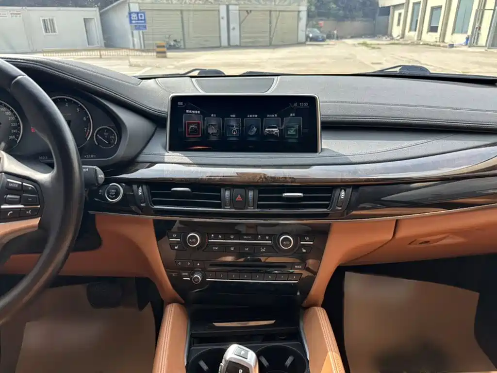 BMW X6 2018 — фото 15