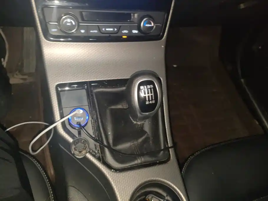 Geely Emgrand GS 2017 — фото 16