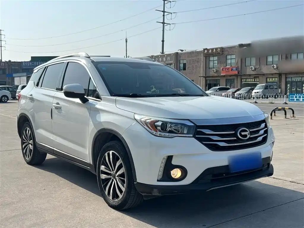 GAC Motor Trumpchi GS4 2017 — фото 25