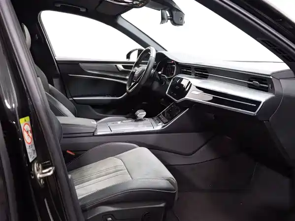 Audi A6L 2021