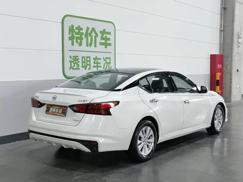 Nissan Teana 2020