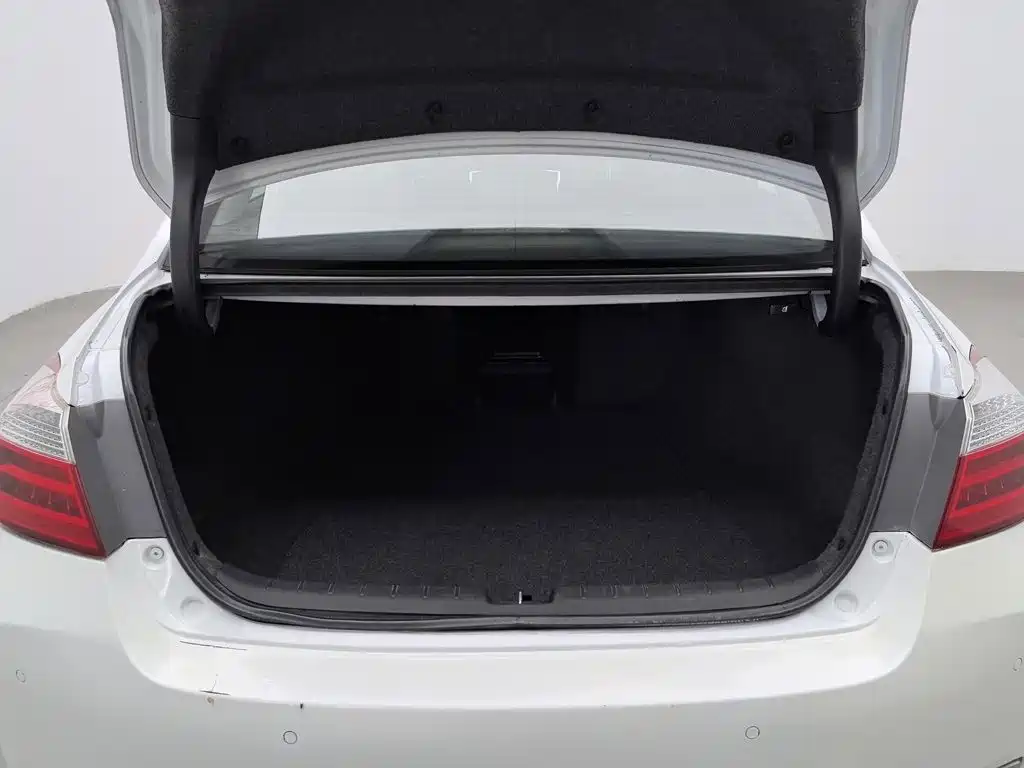 Honda Accord 2014 — фото 16