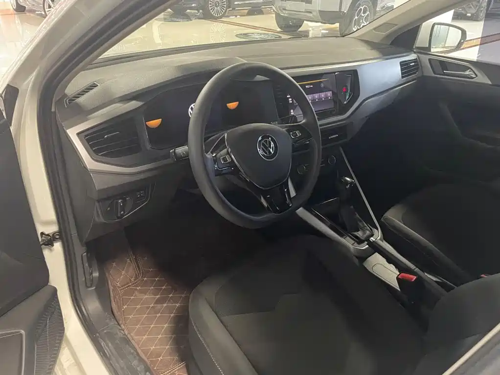 Volkswagen Polo 2025