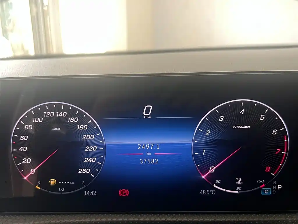 Mercedes-Benz A-Class 2023 — фото 4