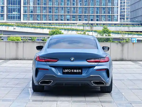 BMW 8 Series 2022