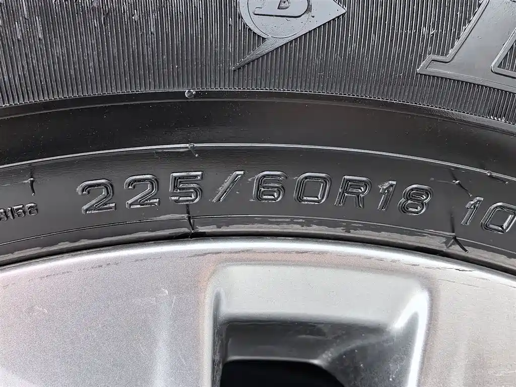 Toyota Wildlander 2023 — фото 24