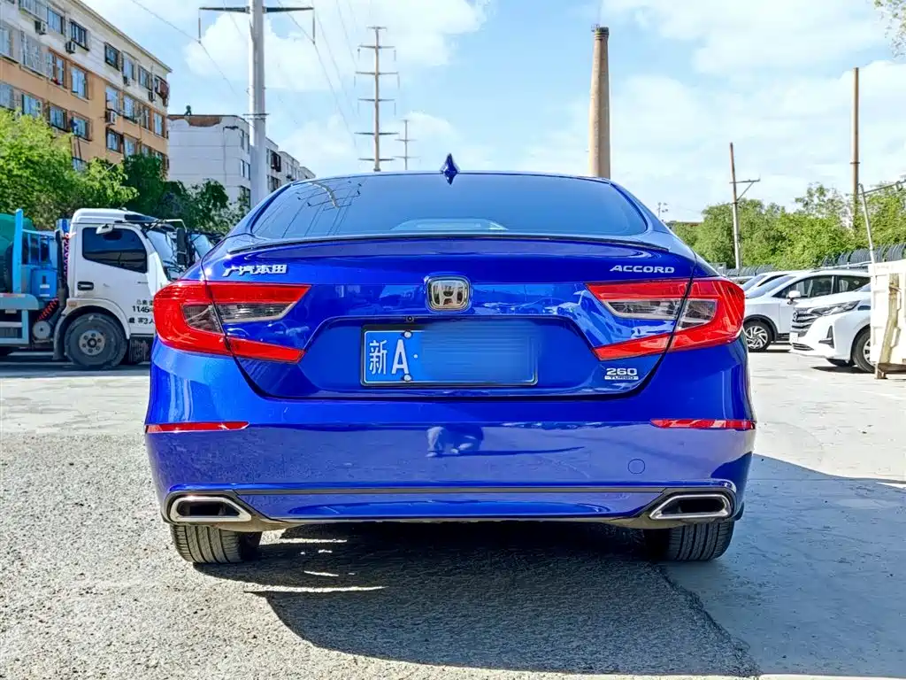Honda Accord 2018 — фото 5