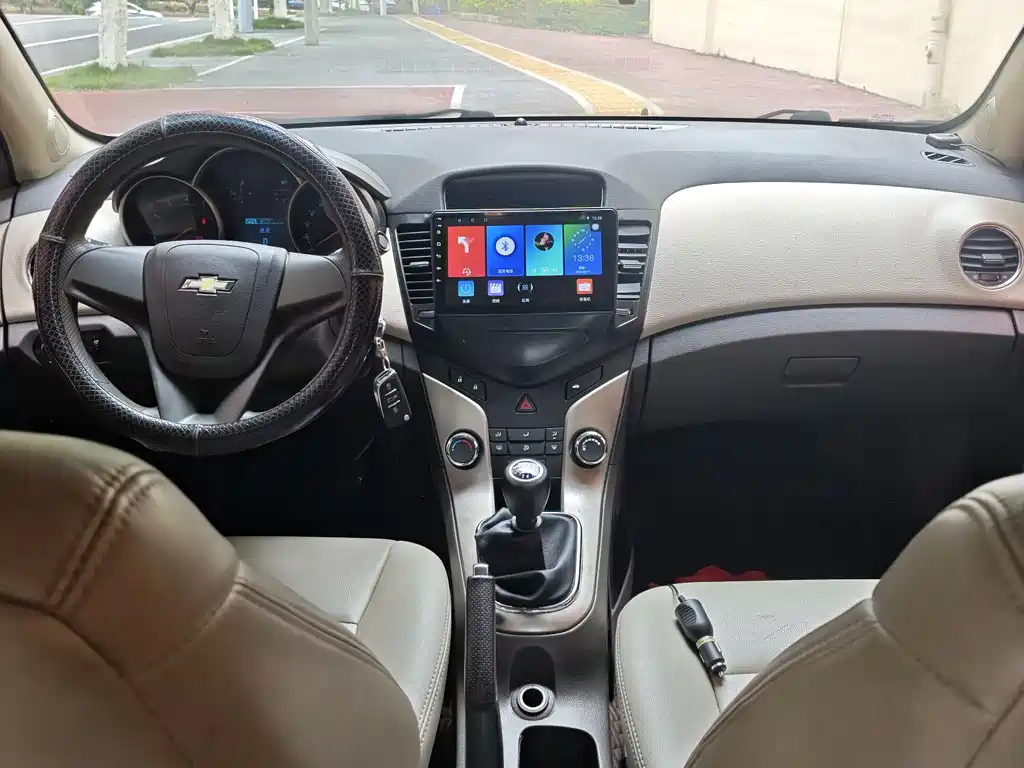 Chevrolet Cruze 2015 — фото 8