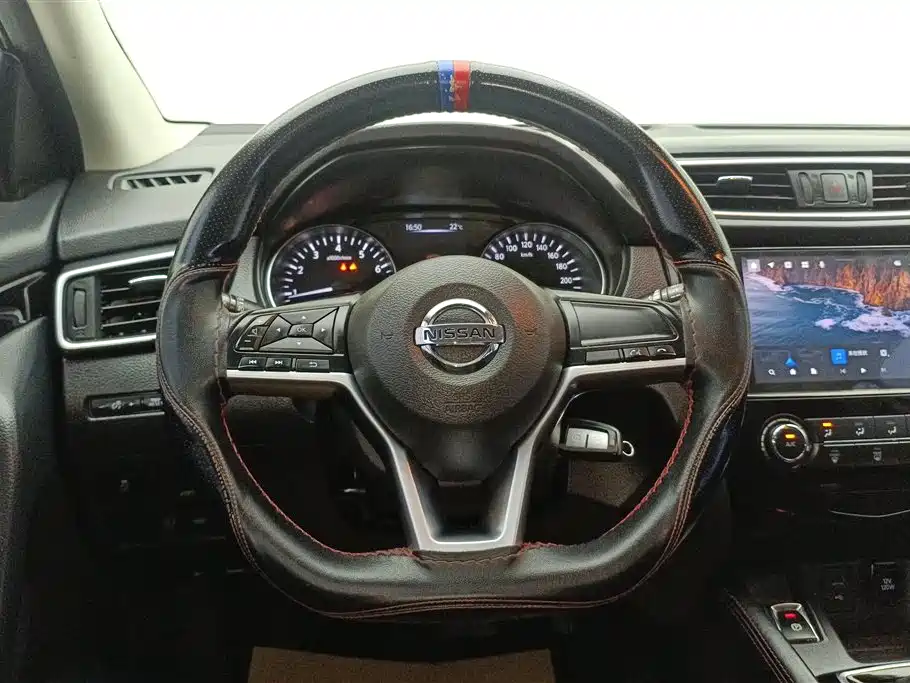 Nissan Qashqai 2021 — фото 15