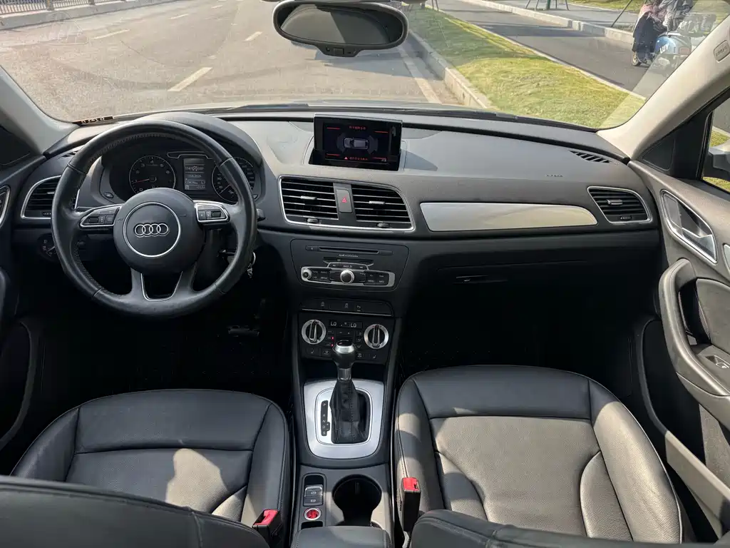 Audi Q3 2014