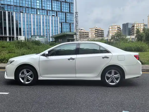 Toyota Camry 2012