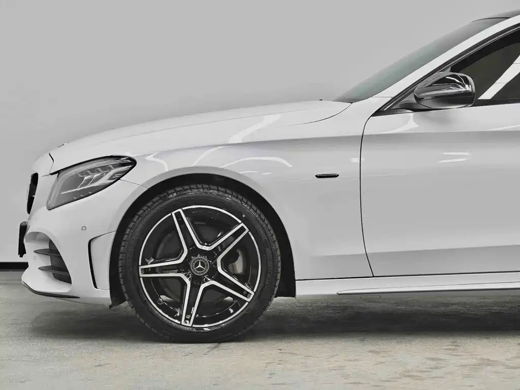 Mercedes-Benz C-Class 2021 — фото 27