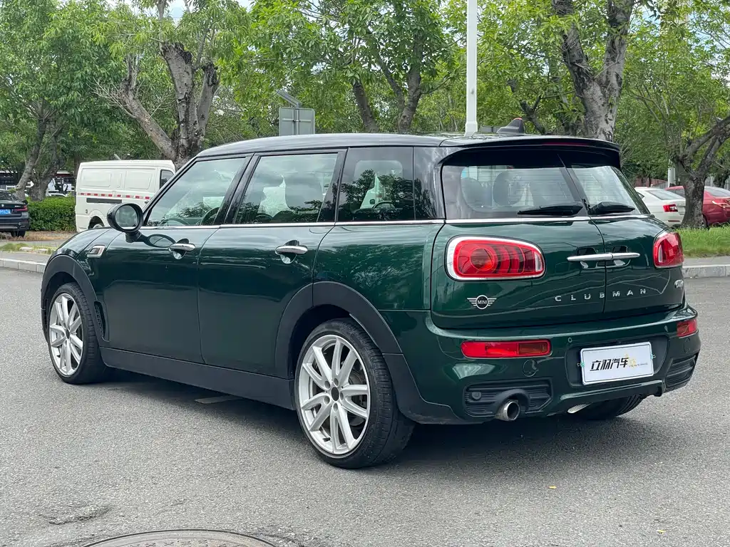 MINI Clubman 2018 — фото 18