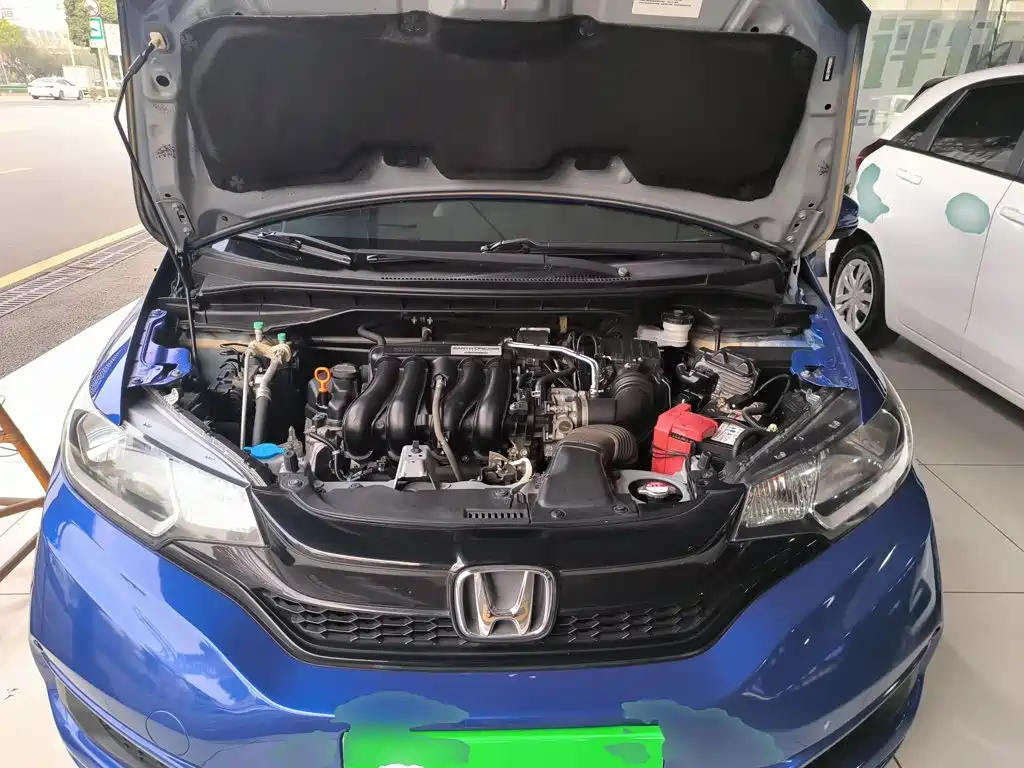 Honda Fit 2018 — фото 10